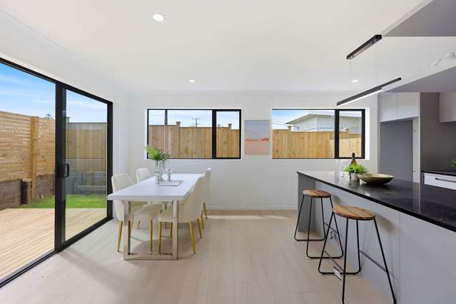 71&73 Royal Road Massey_4