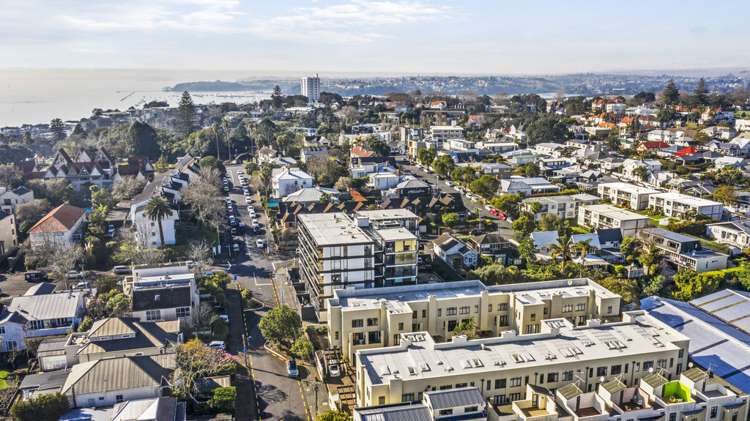 16/7 Cleveland Road Parnell_16