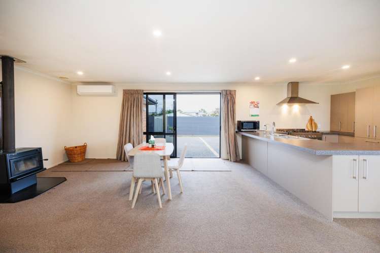 64 Andrews Street Foxton Beach_13