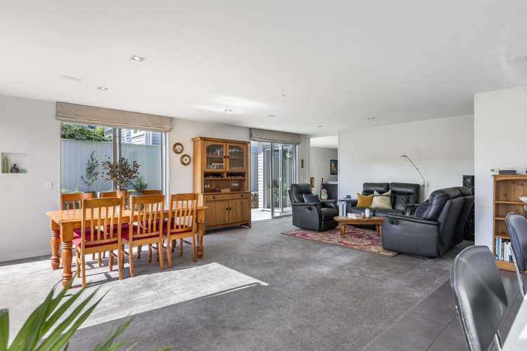 11 Queensway Three Kings_5