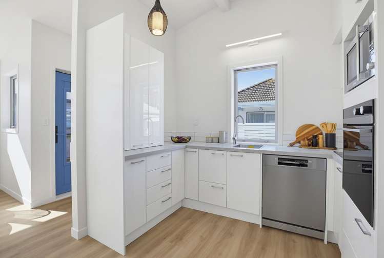 16C Glamis Avenue_5