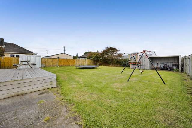 18 Whitcombe Road Opunake_4