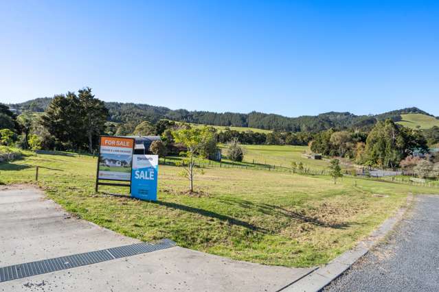 Lot 3 & 8/18 Mangakino Lane Kauri_4