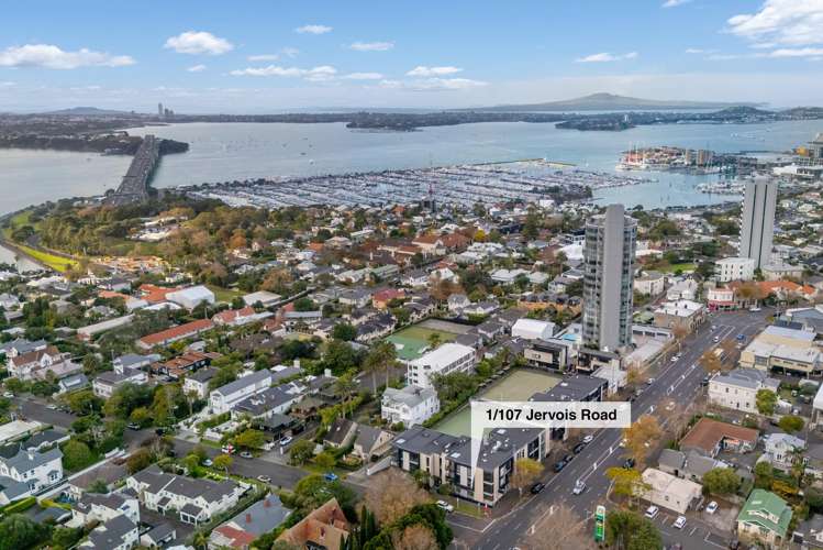 1/107 Jervois Road Herne Bay_19