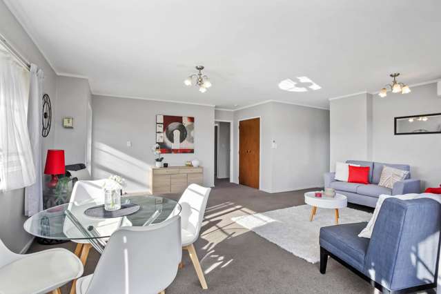 1/20 Sturges Road Henderson_4