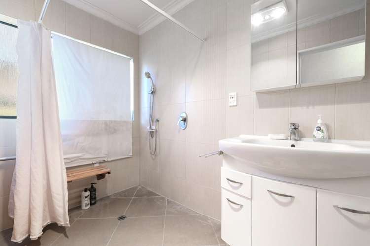 15 Lydbrook Place Otumoetai_17