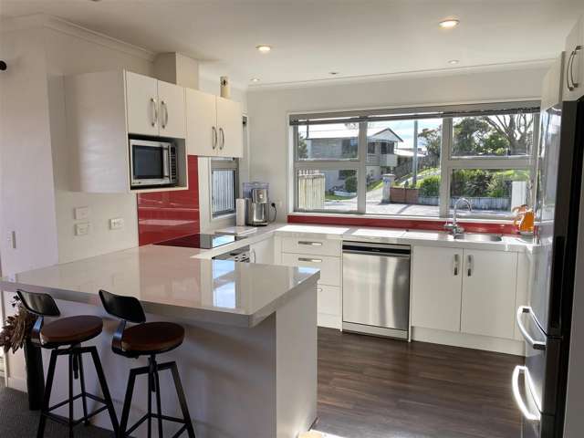 2 Fernhill Place Karoro_2