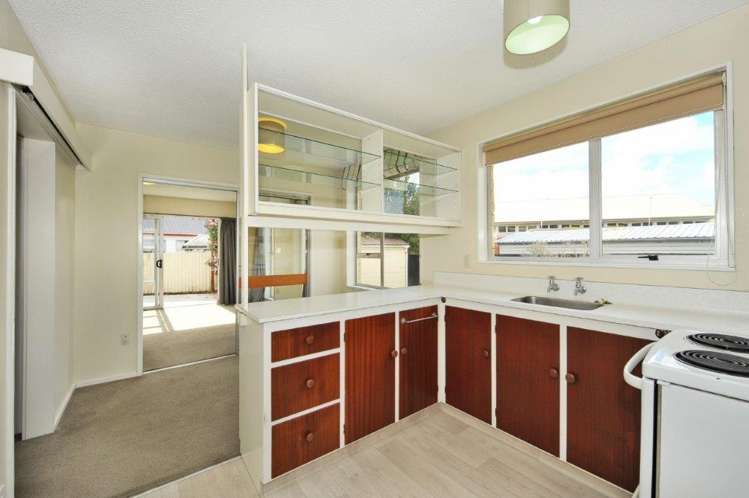 2/6 Bowman Place Sockburn_7