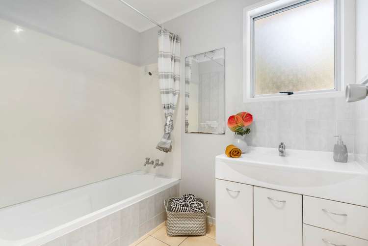 1/65 Alexander Avenue Torbay_11