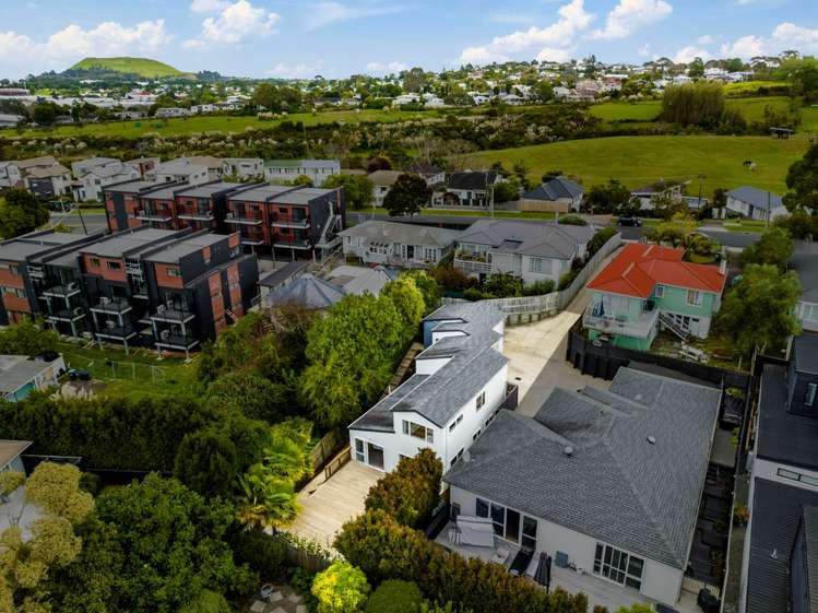 20b Apirana Avenue Glen Innes_12