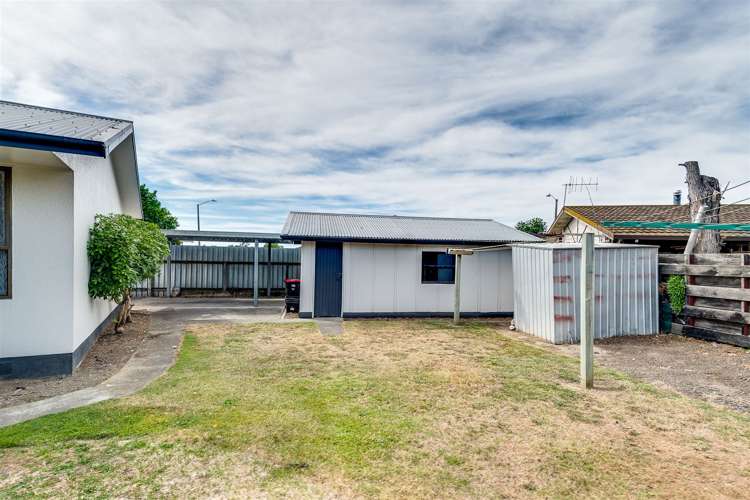 64 Columbus Crescent Flaxmere_15