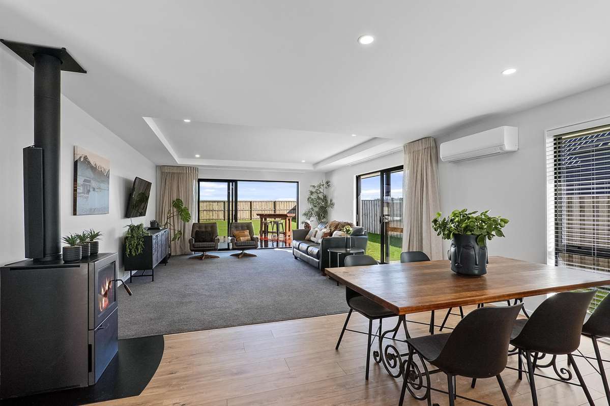 3 Bob Reid Crescent_4
