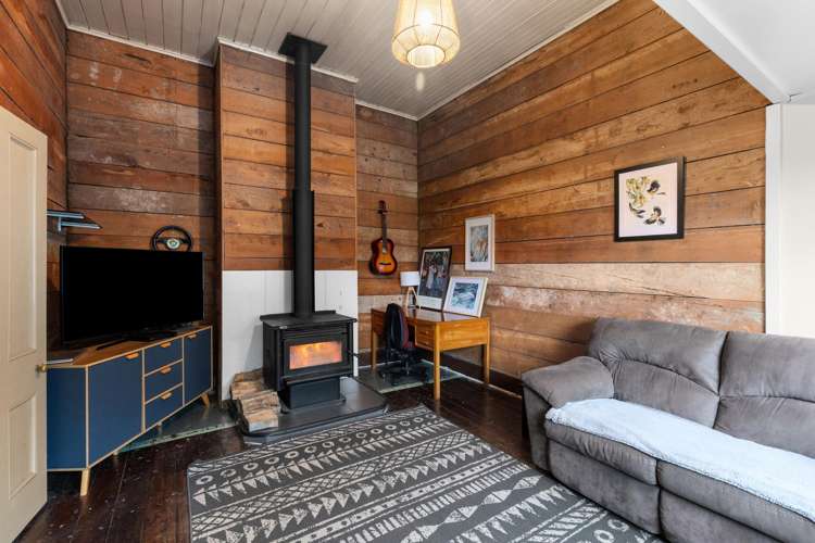 18 Dixons Line Bunnythorpe_11