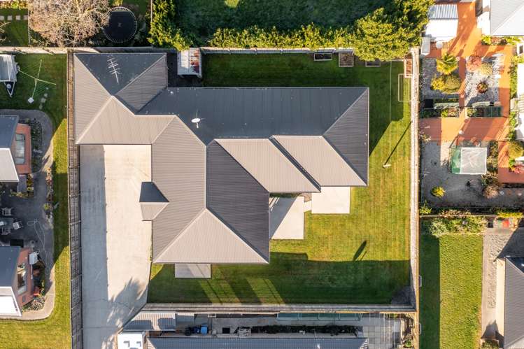 14 Avening Close Blenheim Central_24