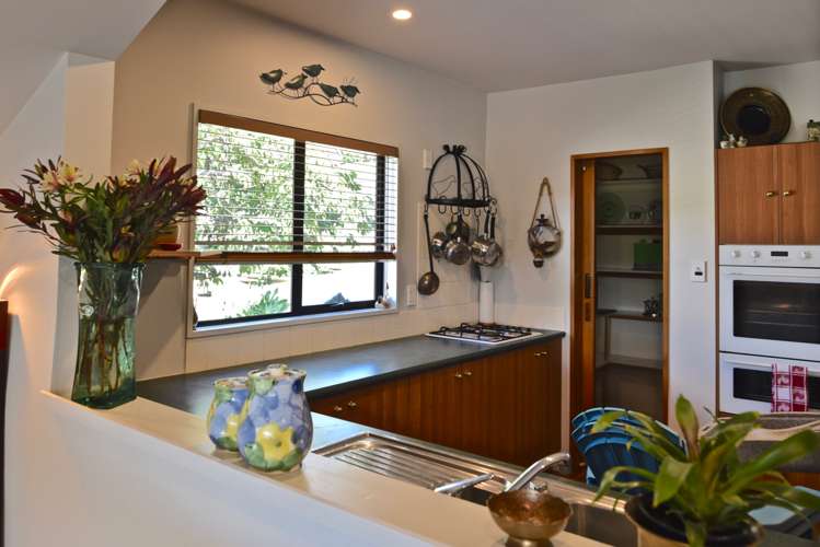 13 Penlington Place Akaroa_15