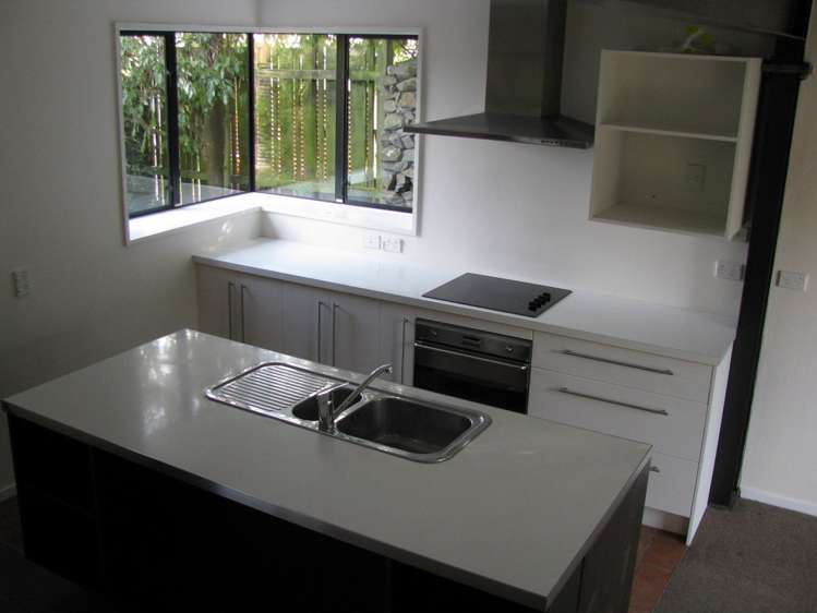 7 James Drive Diamond Harbour_3