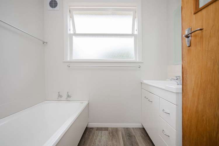 9 Ries Street Dannevirke_14