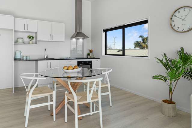 2/49-51 Farm Street Mt Maunganui_2