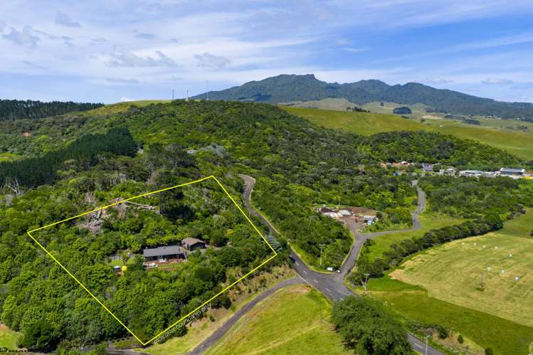 199 Te Hutewai Road Raglan_35