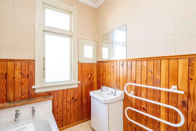 13 Beatrice Street Avenal_11