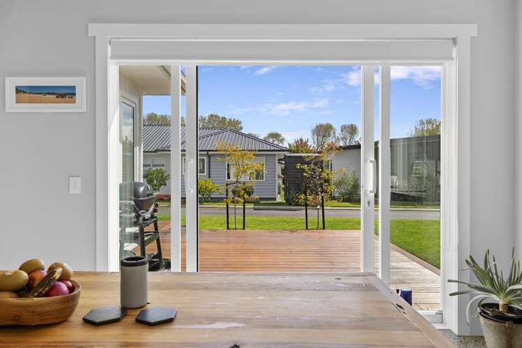 18 Maison Way Rangatira Park_1