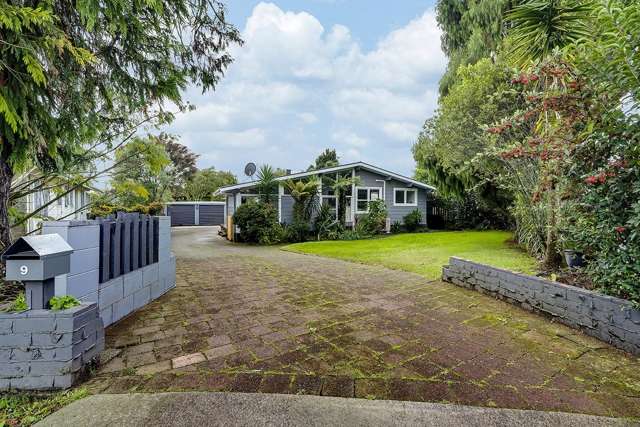 9 Madison Place Dinsdale_1