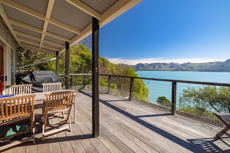 279 Marine Drive Charteris Bay_10