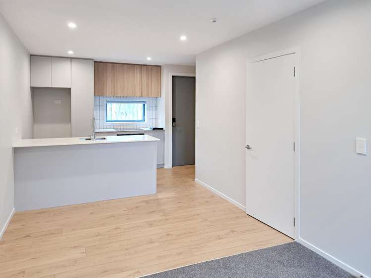 5/16 Sladden Street Naenae_2