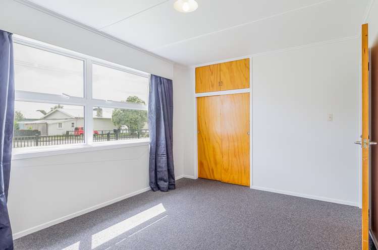 57 Sedcole Street Pahiatua_14