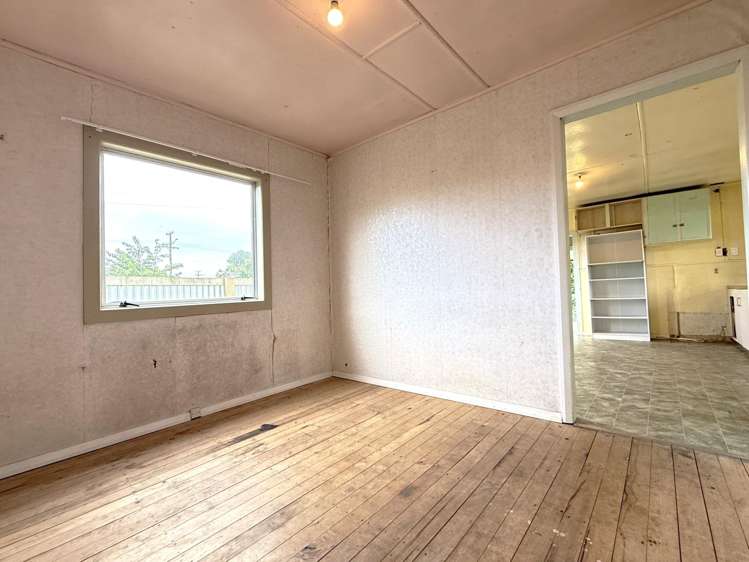 112 Browne Street Waitara_13