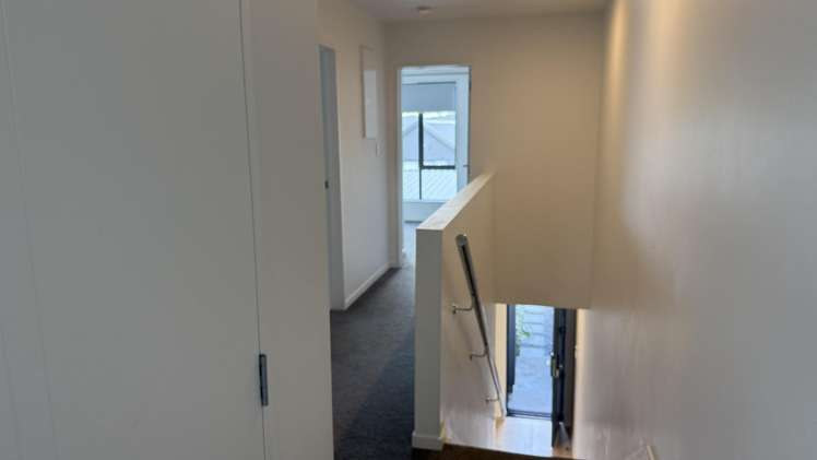 4/3 Walsh Road Milldale_24