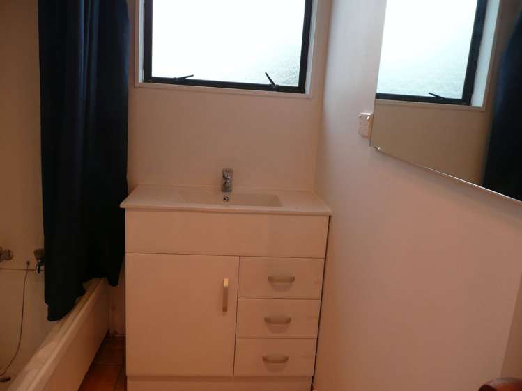 3/327 Weymouth Road Manurewa_6