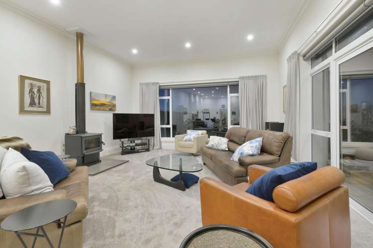 67 Macraes Road_5