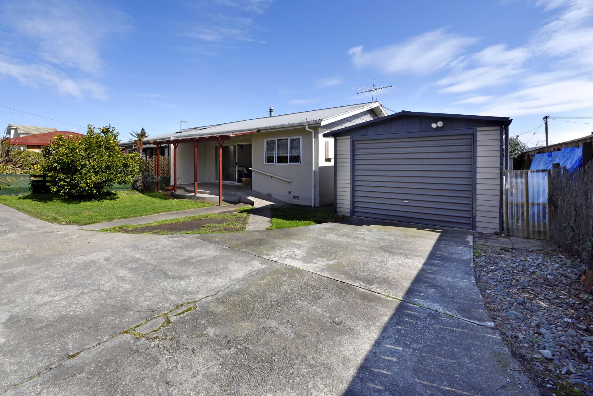 2/11 Manson Avenue Stoke_0