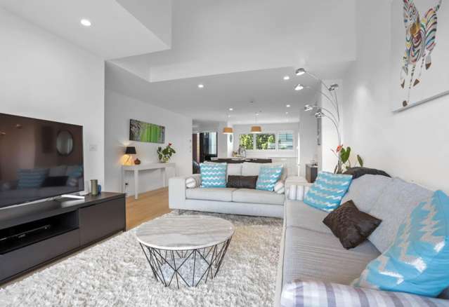 76 Hobsonville Point Road Hobsonville_1