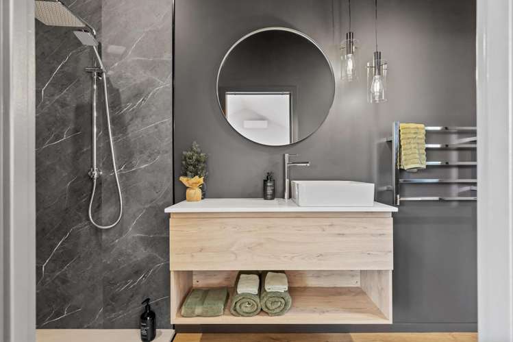 94 Amreins Road Waitakere_35