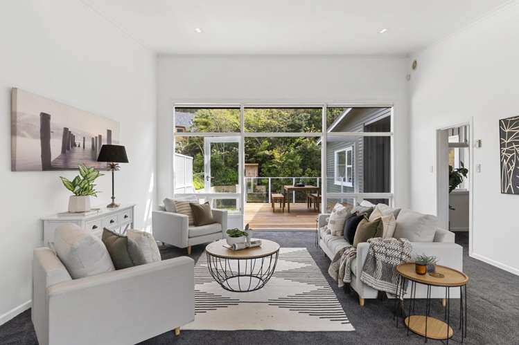 44 Friend Street Karori_6