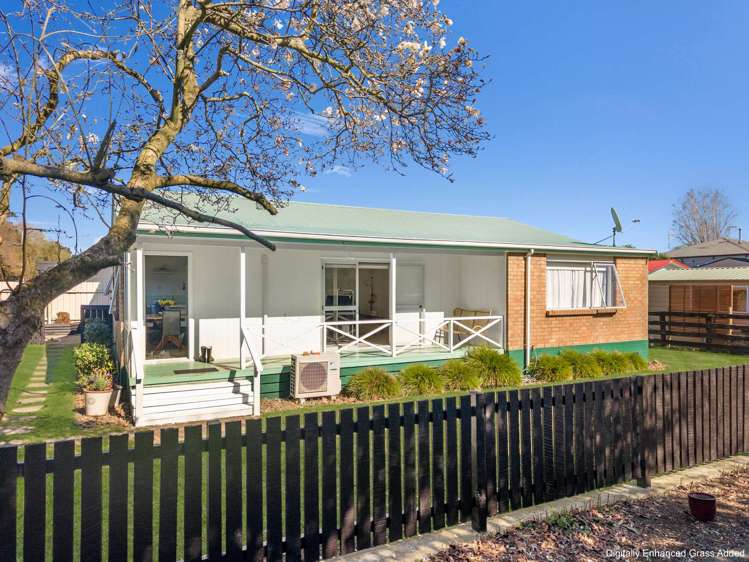 5 Carlyle Street Leamington_4