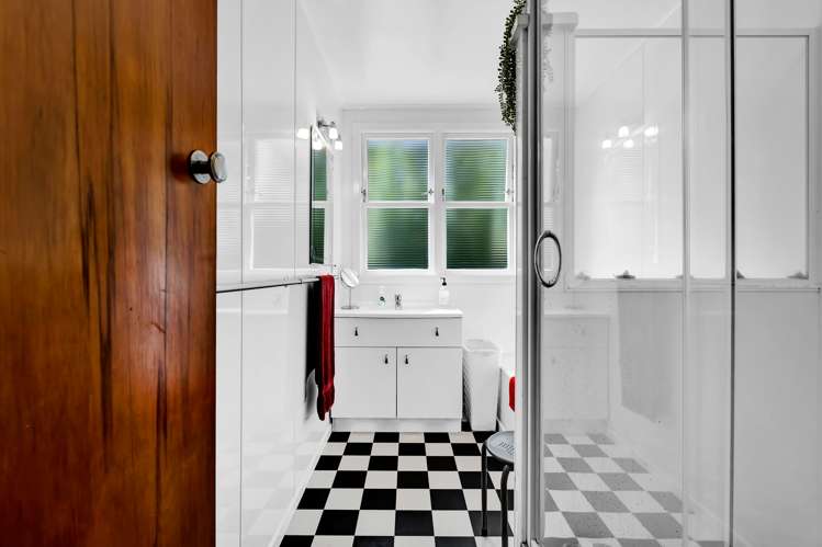 3 High Road Hawera_19