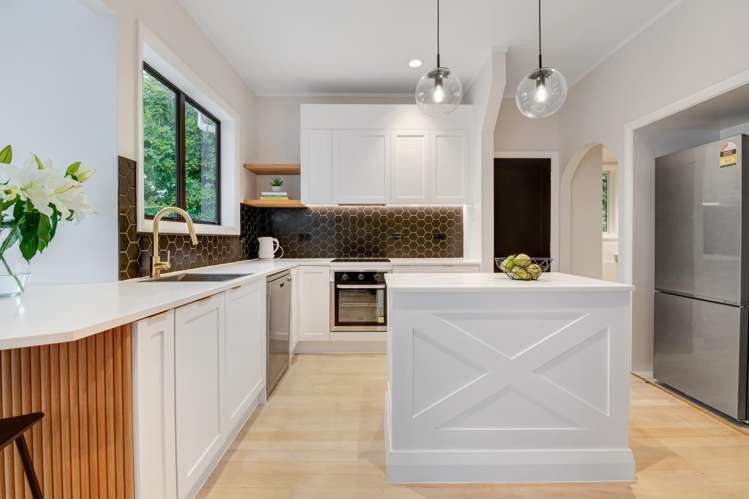 10 Sylvia Road St Heliers_10