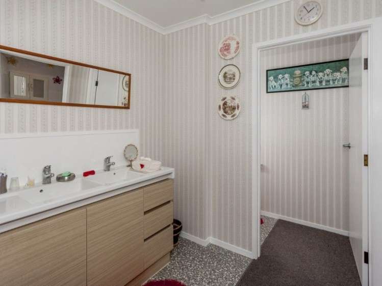 200 Aickin Road Whangamata_10