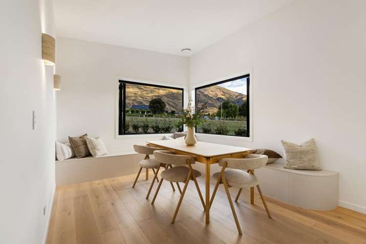 6 Stoneleigh Drive Wanaka_13