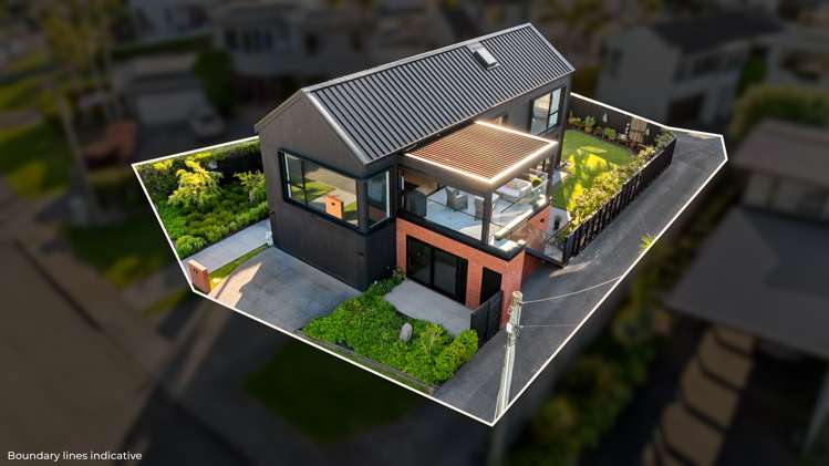 10 Vaughan Crescent Murrays Bay_21