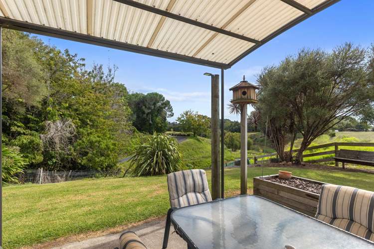 36 Loop Road Minden_9