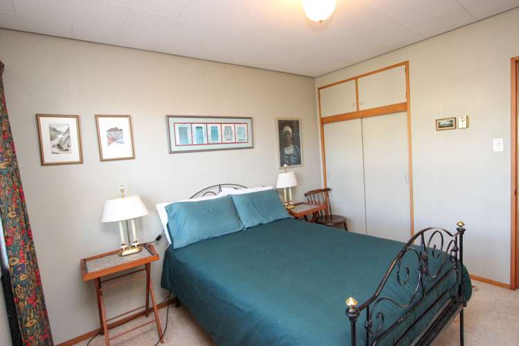 167 Queens Drive Richmond_8