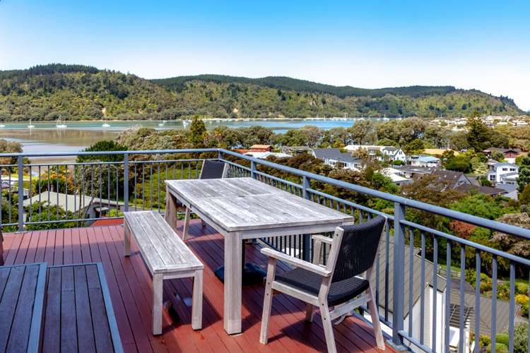 133 Bruce Wallace Place Whangamata_13