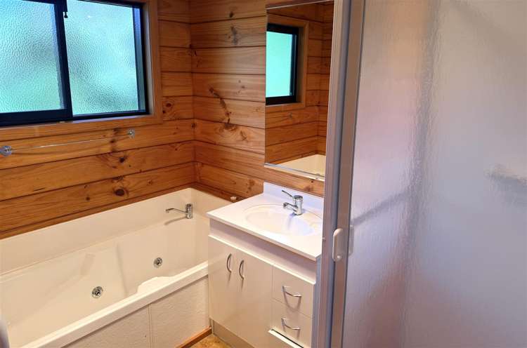 18 Maori Creek Road Marsden_15