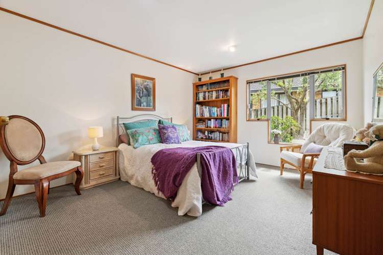 32 Kuripaka Crescent The Gardens_14