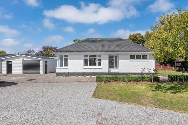 Multi Generational Living OR Home & Income!