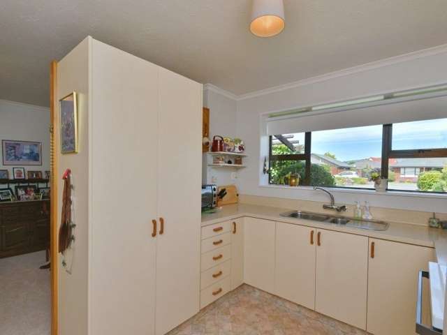 5 Arthurson Mews Woolston_4